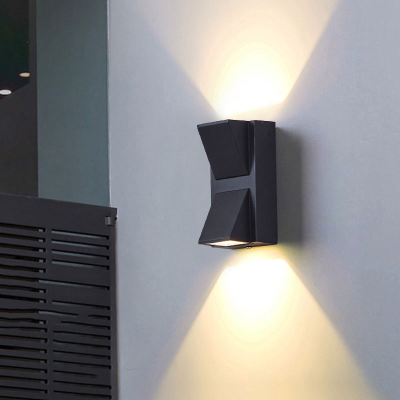 Simple Waterproof LED Wall Light
