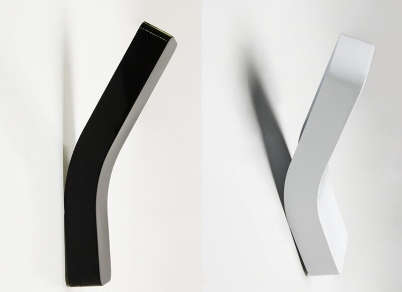 Modern Plain Metal Wall Lamp with LED Bulbs