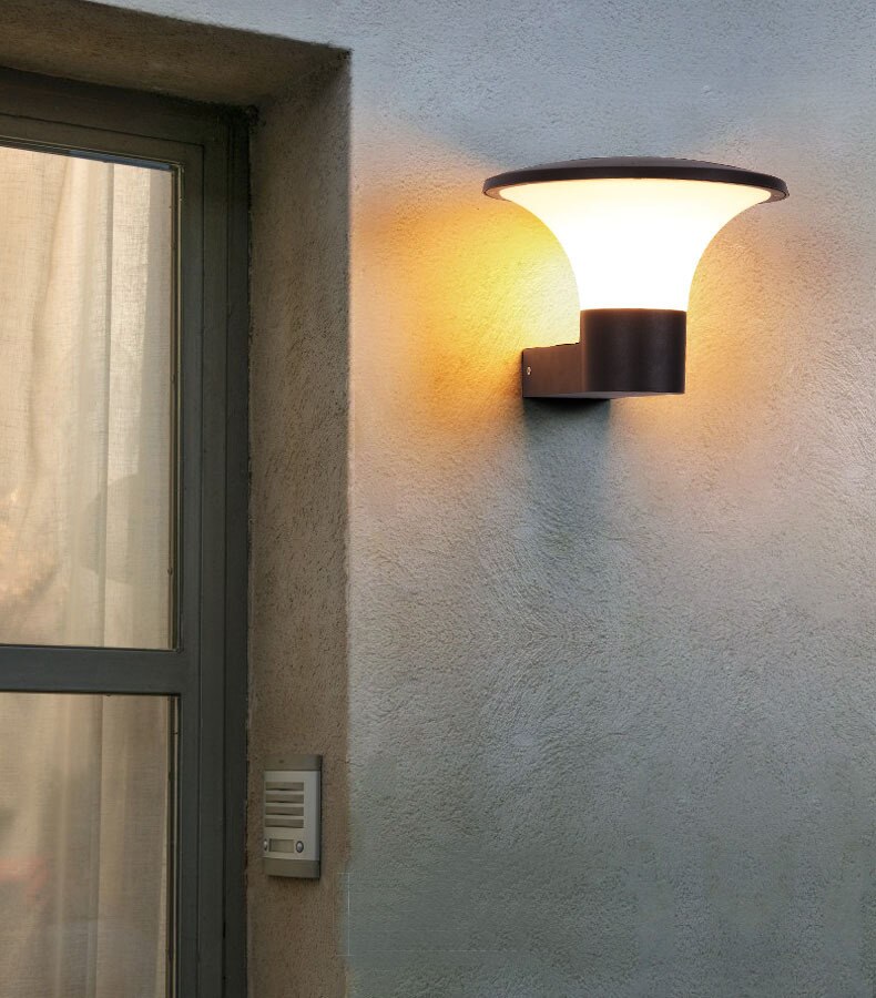 Flared Waterproof Wall Light Flared Waterproof Wall Light