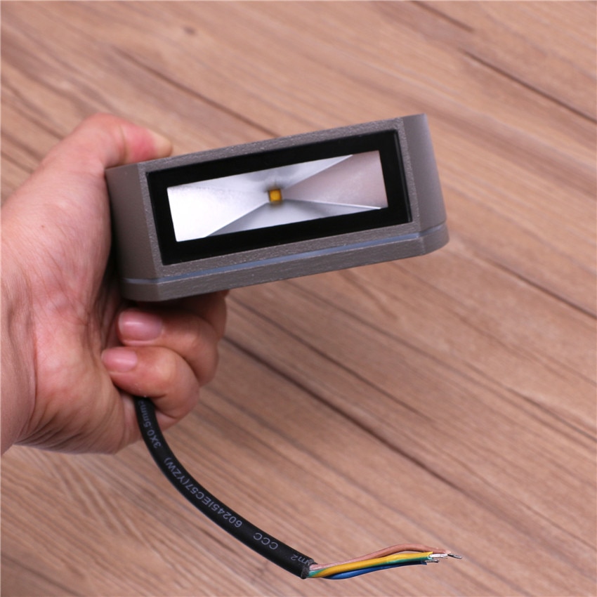 Round Outdoor Waterproof Wall Light